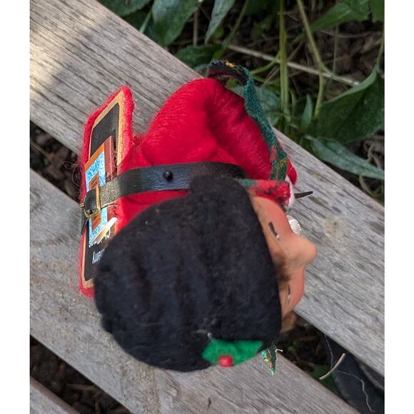 Byers' Choice Caroler 1993 Vintage Schoolboy Metal Lunch Pail & Books Red Jacket - Picture 7 of 10